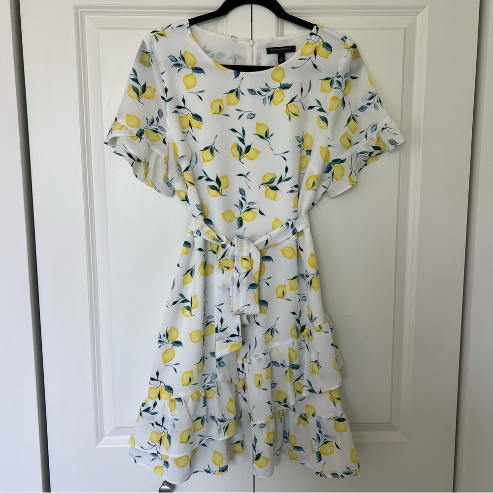 Banana Republic Women's Frill Fit & Flare Dress Ruffle White Lemon Print Size 12